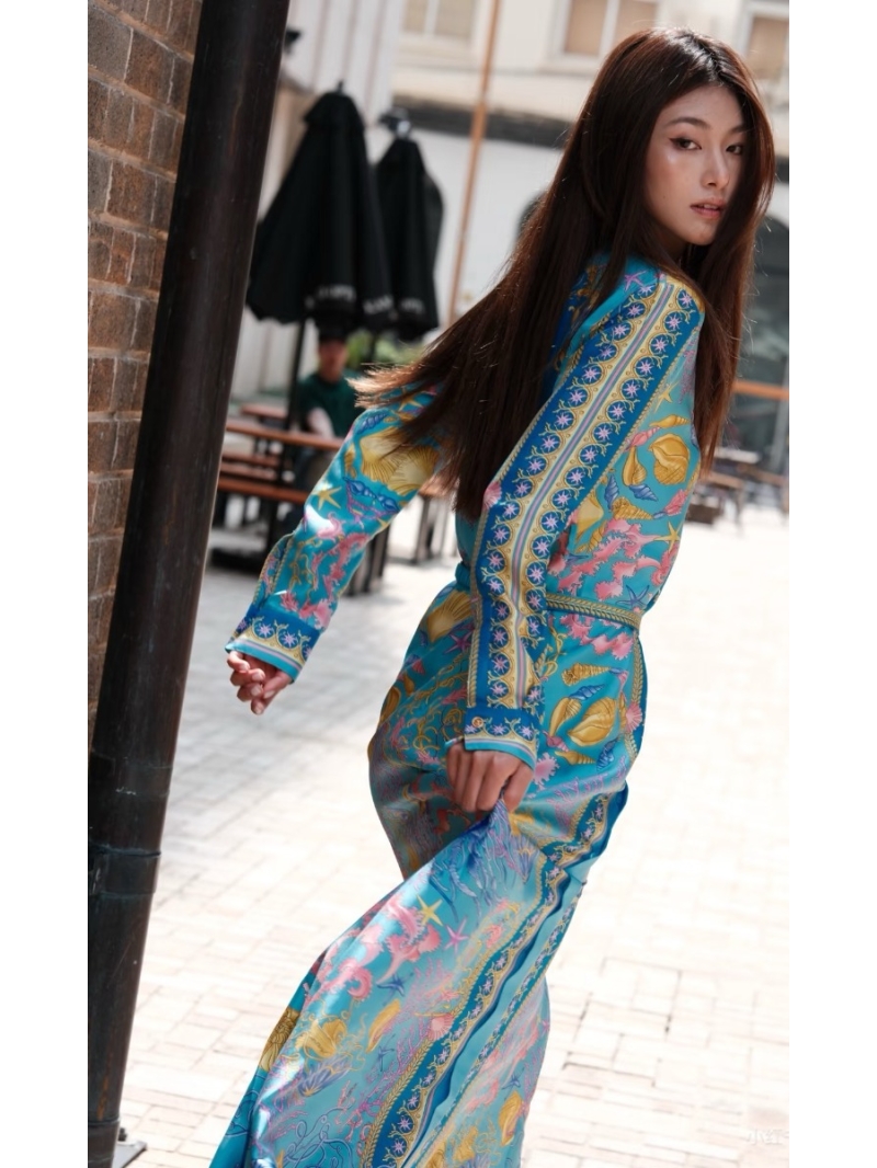 Versace Baroque Mermaid Princess Print 100% Silk Twill Dress with Medusa Buckle