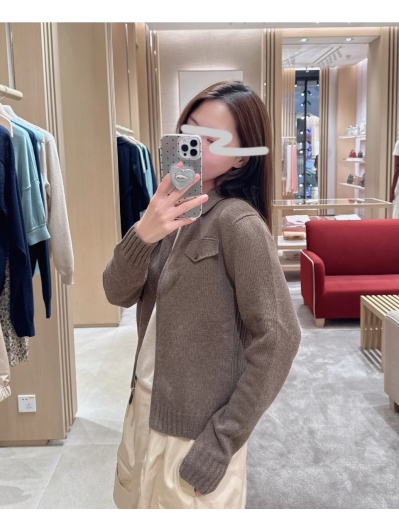 Loro Piana Exclusive High-Intelligence Cashmere Notch Lapel Jacket in Light Grey