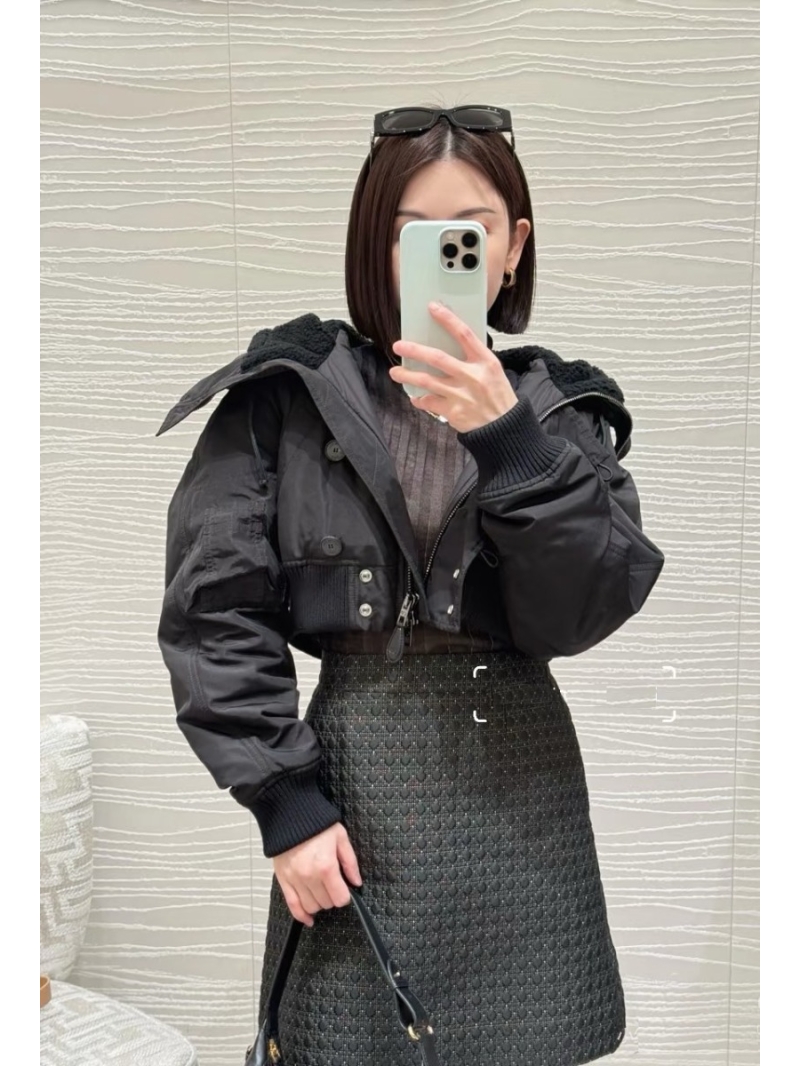 Dior Early Fall 2025 Short Quilted Bomber Cropped Jacket with Detachable Hood in Black