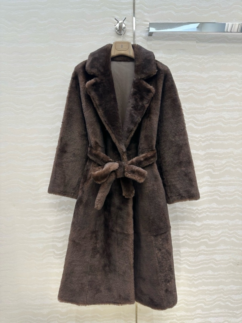 Brunello Cucinelli Exclusive Australian Merino Sheepskin Long Coat with Sable-Inspired Fur and Copper Chain Detail Toffee