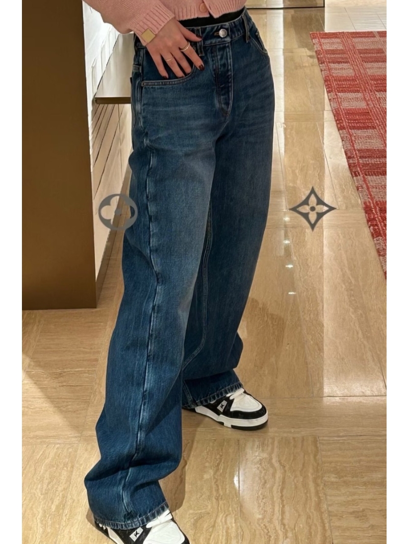 Louis Vuitton BOURGEOISE SS26 Washed Raw Denim Straight-Leg Jeans with Signature White Leather Patch