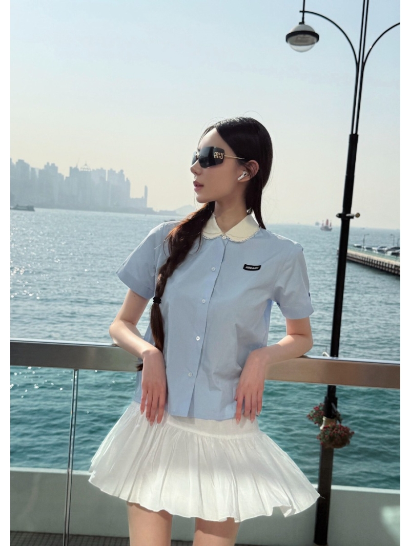 Miu Miu Baby Blue Contrast Collar Short-Sleeved Blouse - Exquisite Lace Trim Combed Cotton Blouse