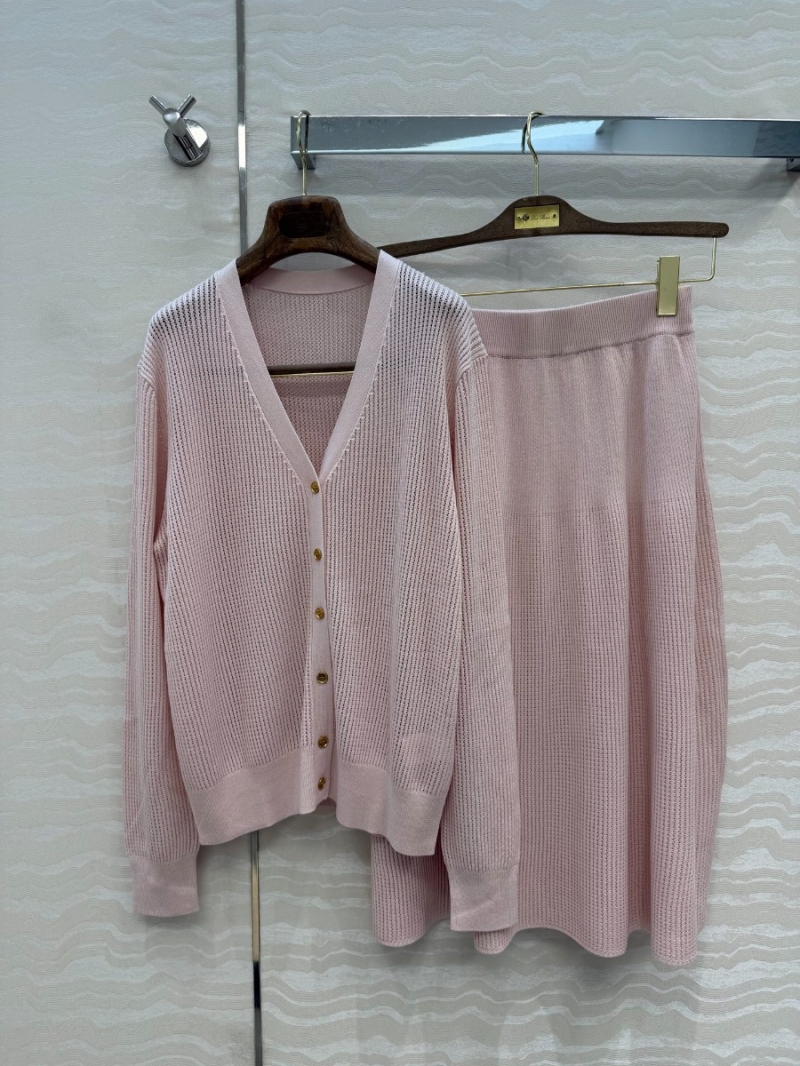 Loro Piana Sumptuous Silk-Cotton Pointelle Knit V-Neck Cardigan in Blush Pink