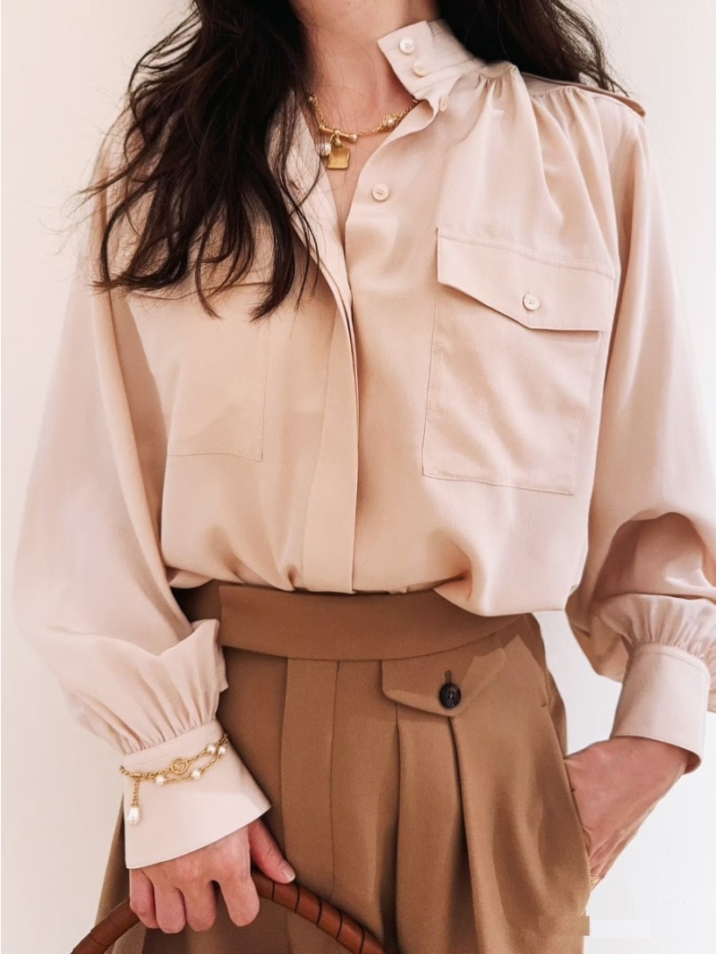 Chloe Relaxed Fit Dual-Pocket Blouse in Peach