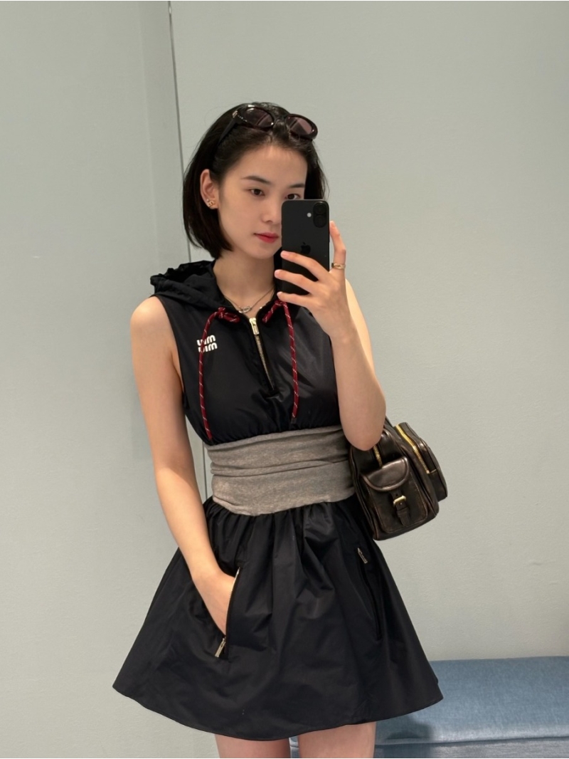 Miu Miu Sleeveless Hooded A-Line Dress in Dark Navy and Heather Grey