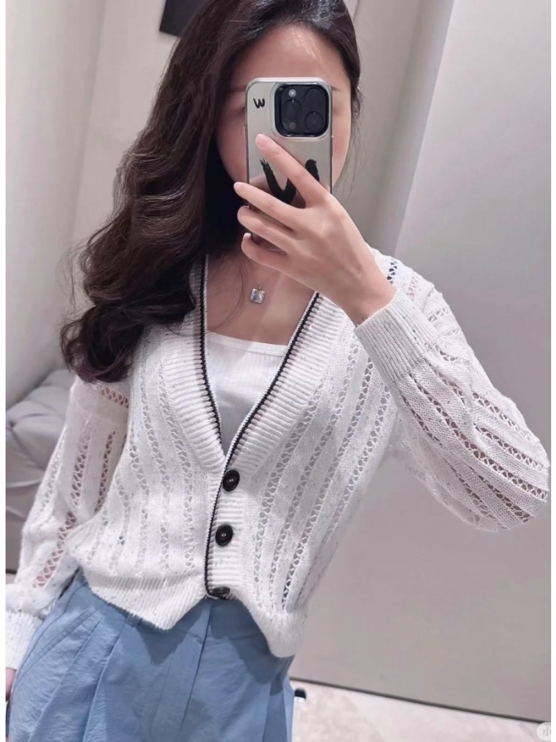 Brunello Cucinelli Open-Knit Sequined V-Neck Cardigan White – Luxurious and Timeless