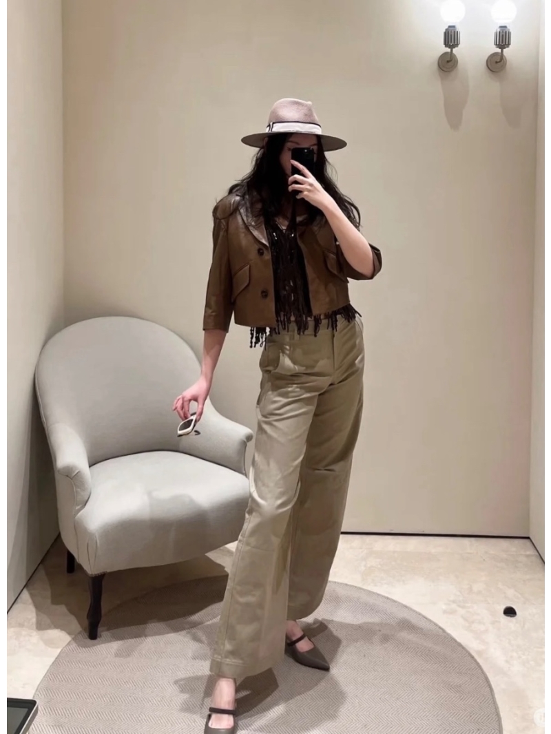 Brunello Cucinelli Lambskin Cropped Jacket – Italian Luxury at Its Finest