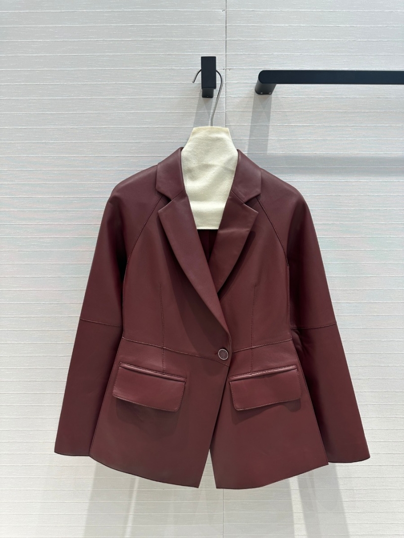 Hermès Minimalist Collection Sleek Tailored Lambskin Blazer. Rich Burgundy