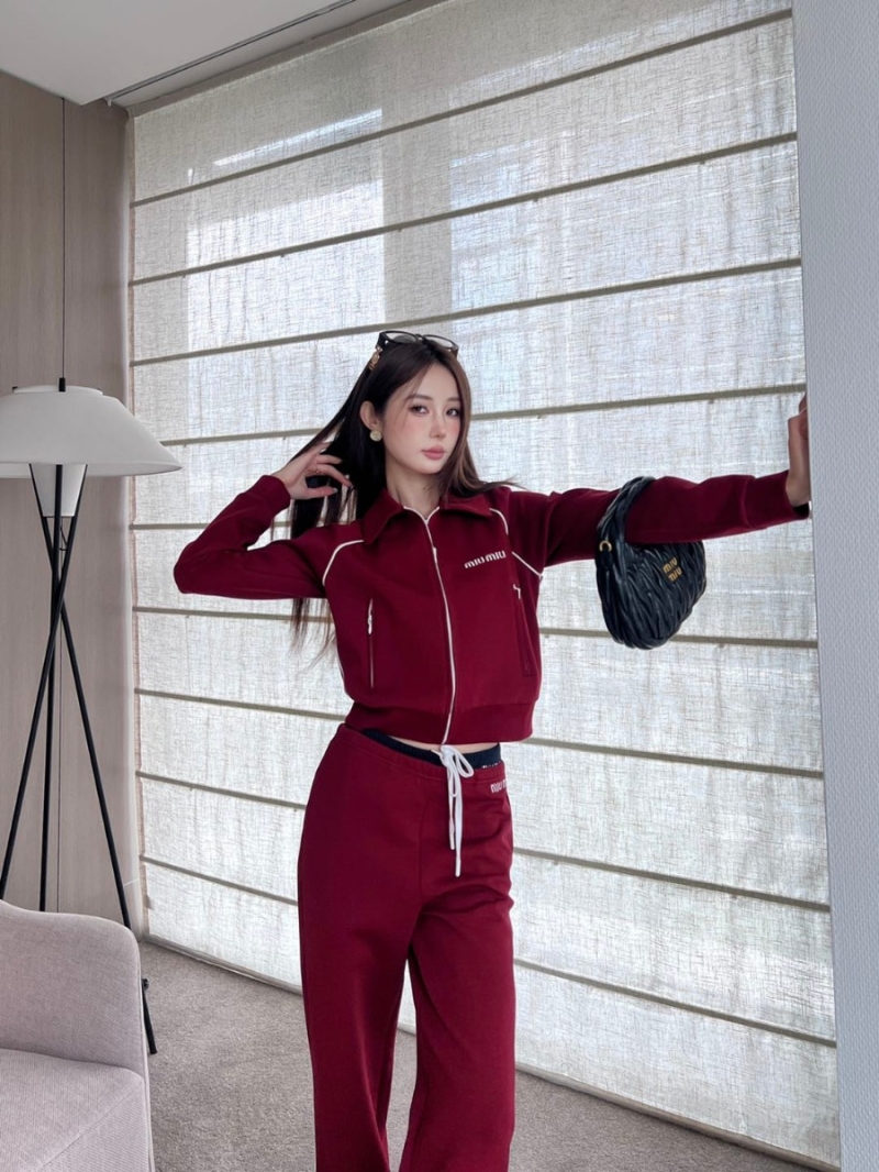 Miu Miu 2024 Pre-Fall Collection Sporty Two-Piece Set. Deep Burgundy