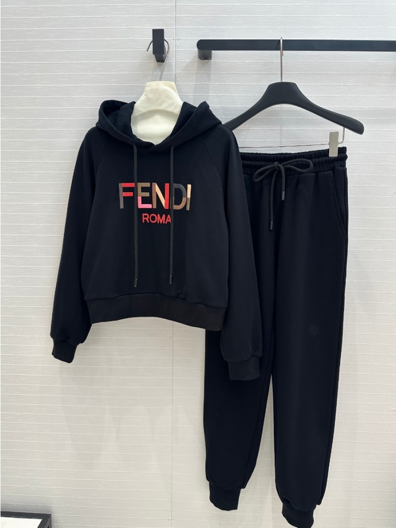 Fendi 24 Pre-Fall Collection Foam Letter Print Hoodie Set - Black