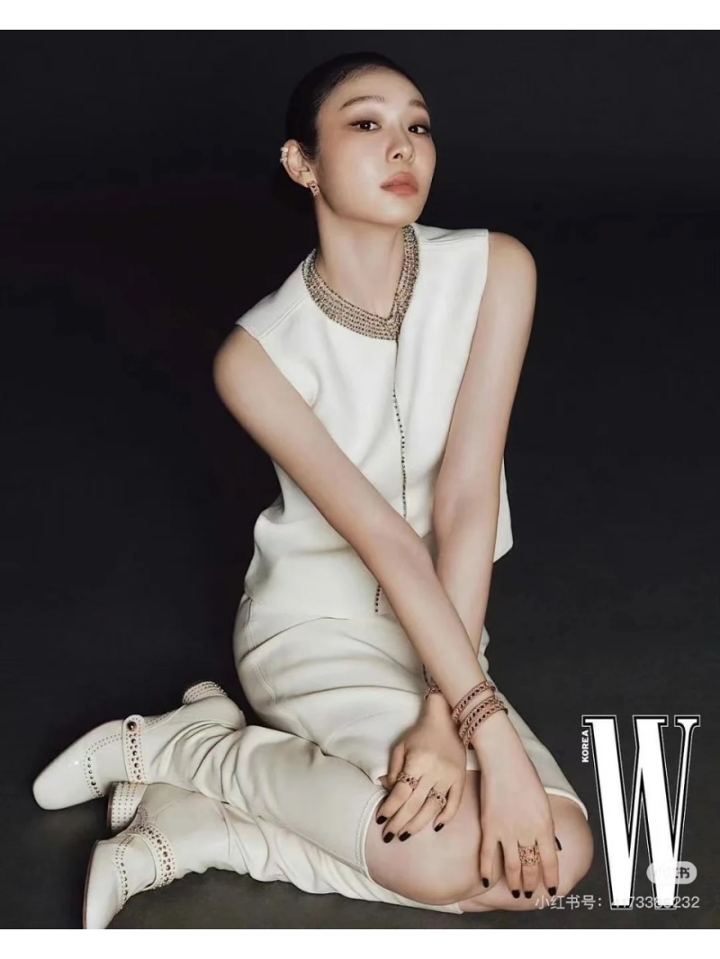 Dior 24 Early Autumn Collection Elegant Silk Wool Set. Ivory