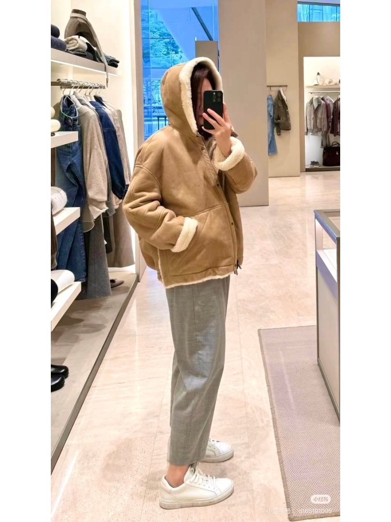 Brunello Cucinelli BC Casual Hooded Shearling Jacket - Warm Beige