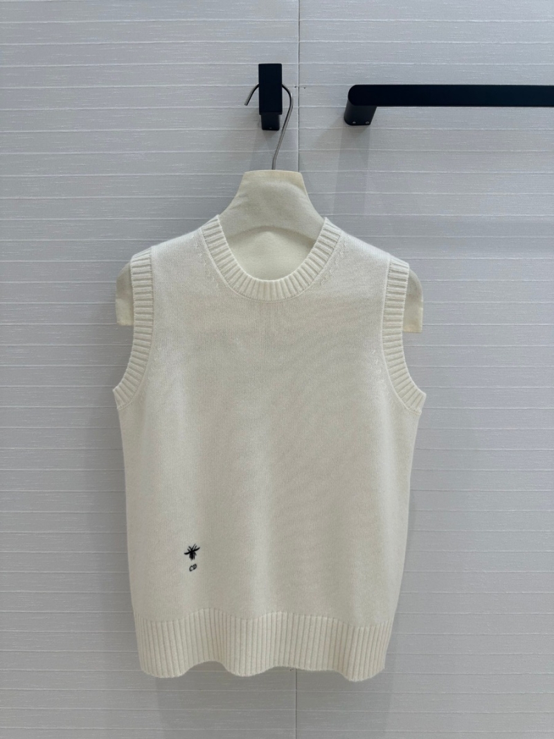 Dior Early Autumn Minimalist Cashmere Knit Vest. Ivory