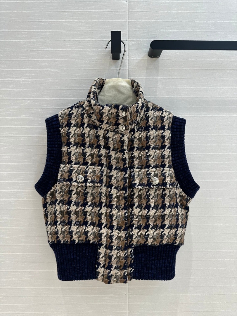 Chanel 24N Ski Collection Stylish Tweed Puffer Vest in Mocha Plaid