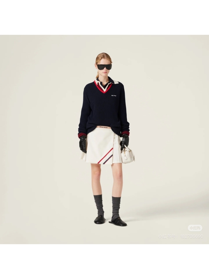 Miu Miu Fall/Winter Collection V-Neck Cashmere Sweater - Navy with Red Trim