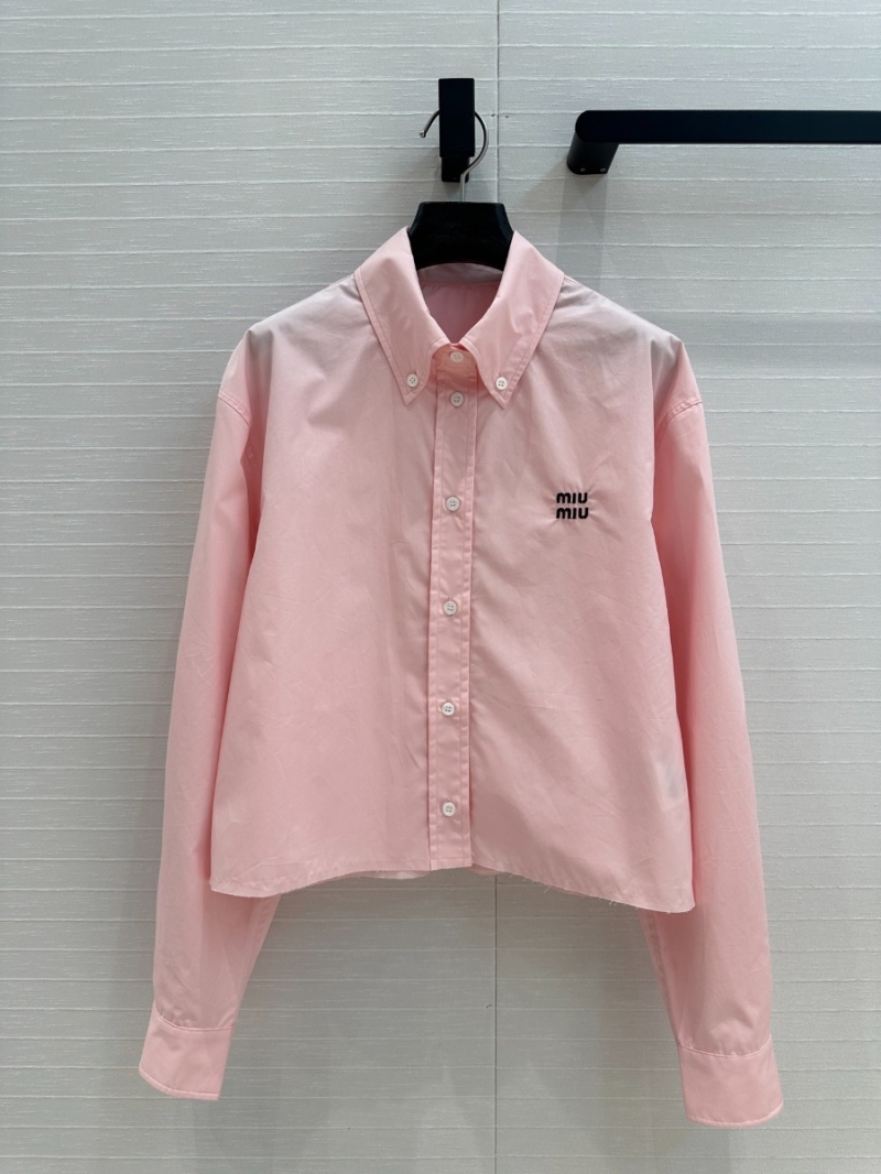 Miu Miu Signature Elegant Cropped Shirt in Pink