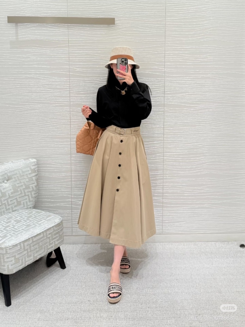 Dior Spring/Summer Chic Belted A-Line Skirt Khaki