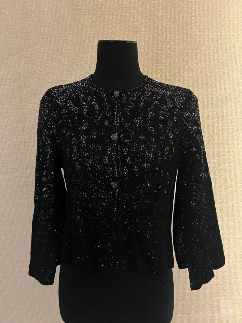 Chanel Coco 25P Haute Couture Sequined Knit Cardigan – Elegant and Luxurious