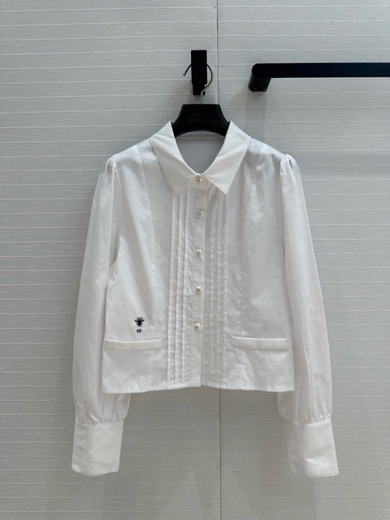 Dior Spring 2025 Court-Style Pleated Short Blouse – Timeless Elegance