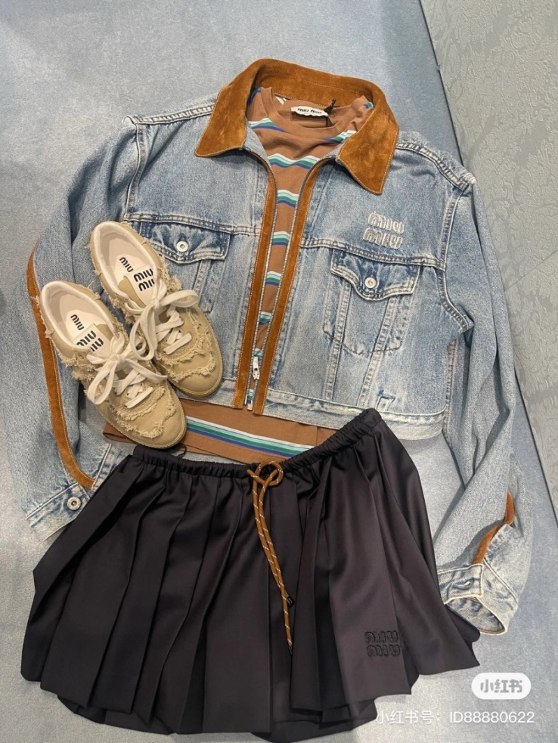 Miu Miu Imported Denim with Genuine Suede Leather Collar Jacket Grey