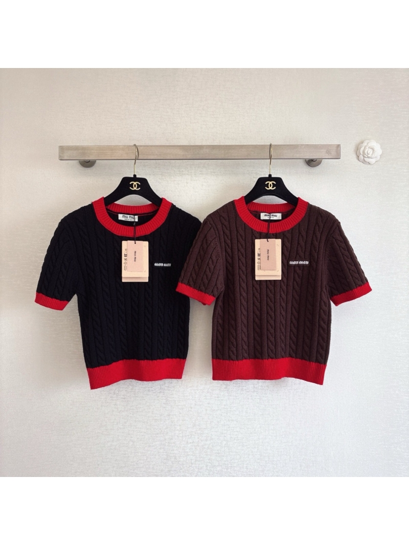 MIU MIU Red and Brown Cable Knit Short Sleeve Sweater, Luxury Wool Blend, Embroidered Logo, Fitted