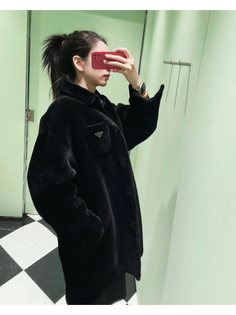 Prada Fall/Winter2024 Limited Edition Imported Shearling Shirt Coat Black