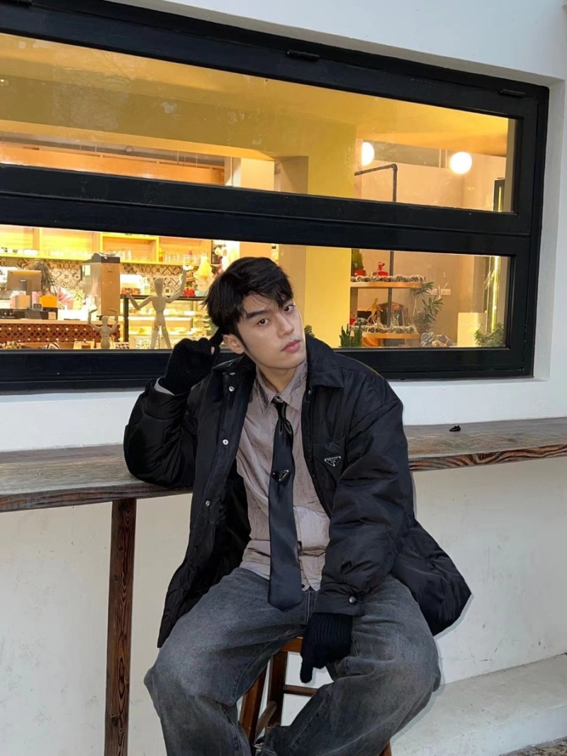 Prada Early Fall Cotton Padded Jacket – Black