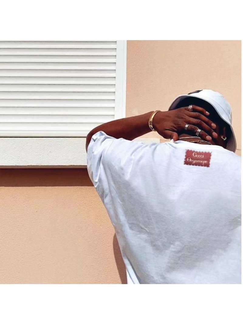 Gucci Spring/Summer Cross-Letter Short Sleeve T-Shirt. White