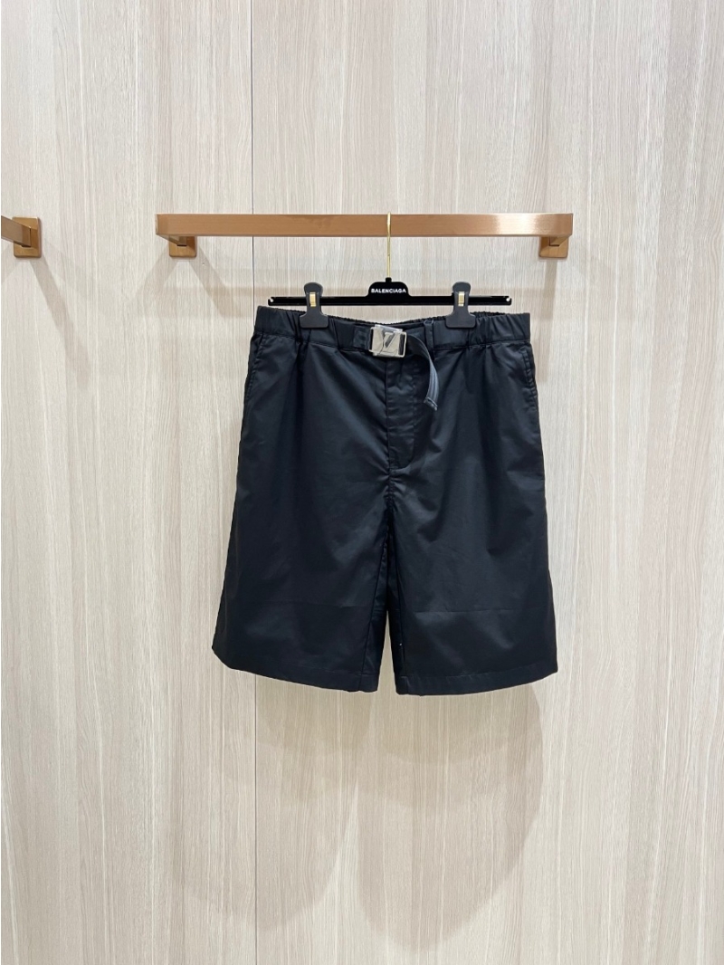 Louis Vuitton Casual Collection Stylish Buckle Straight-Leg Casual Shorts - Black