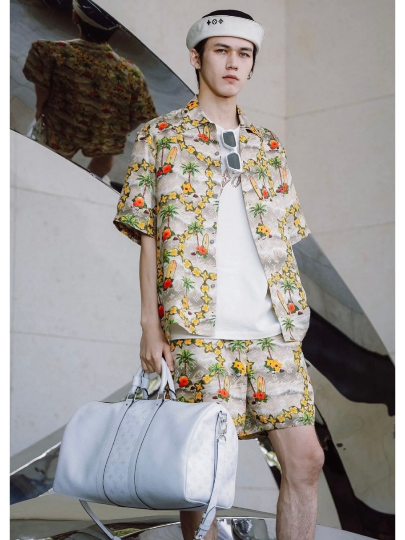 Louis Vuitton Island Collection Tropical Monogram Sand Beach Print Shirt and Shorts Set - Multicolor