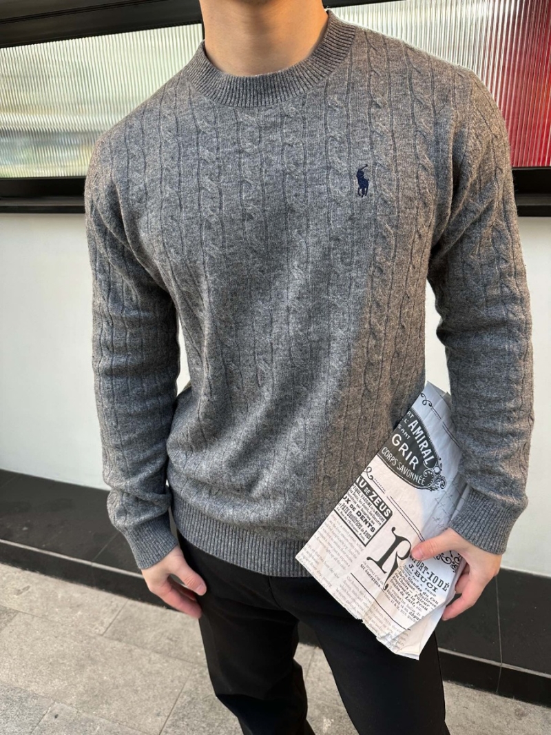 Ralph Lauren Iconic Cable-Knit Wool Sweater in Gray