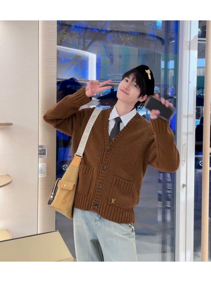 Louis Vuitton LV 25SS Mélange Cashmere Blend Cardigan – Camel Brown