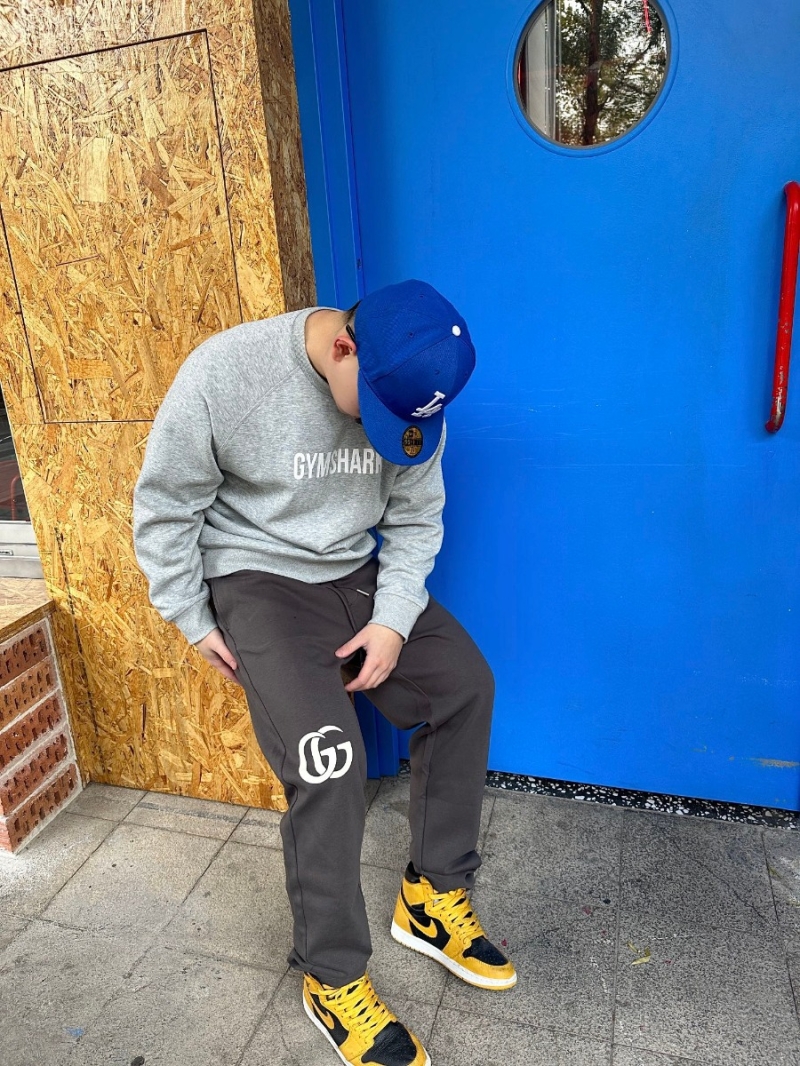 Gucci Big G Straight-Leg Sweatpants - Grey