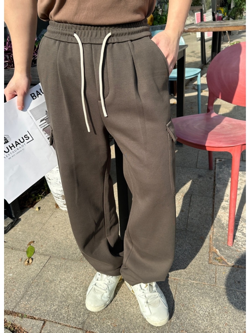 Gucci Cargo Pocket Gold-Line Sweatpants - Olive Green