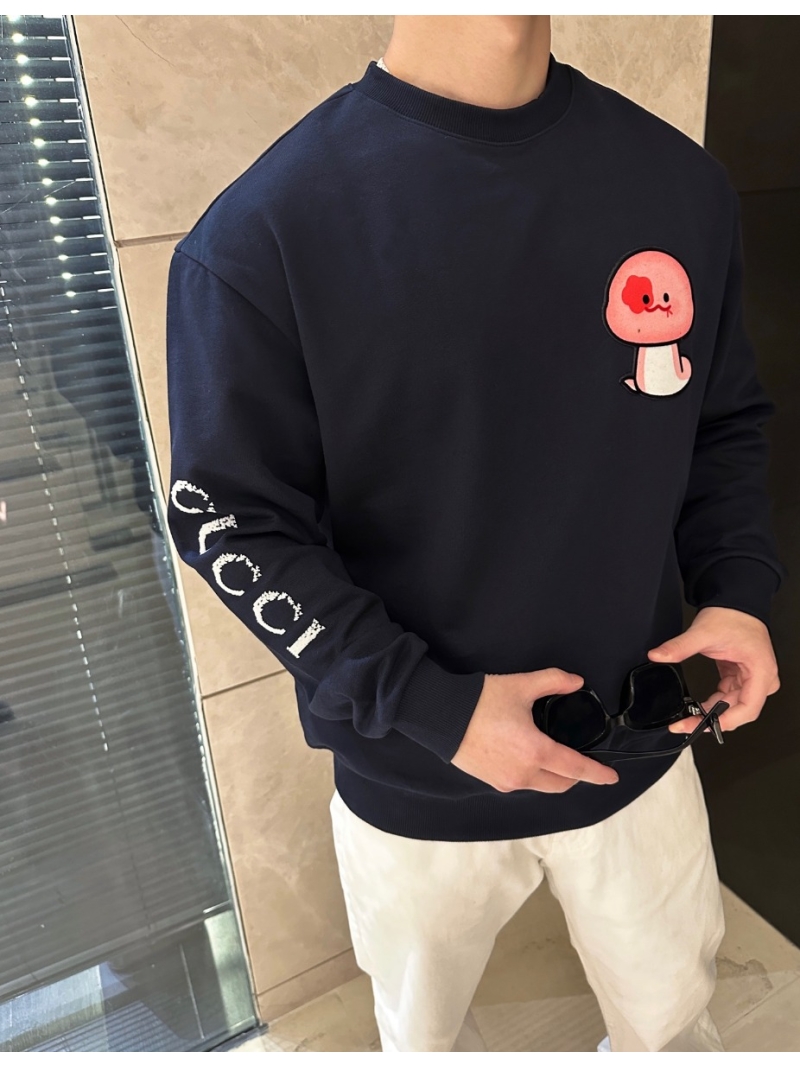 Gucci Cartoon Animal Embroidered Sweatshirt in Blue