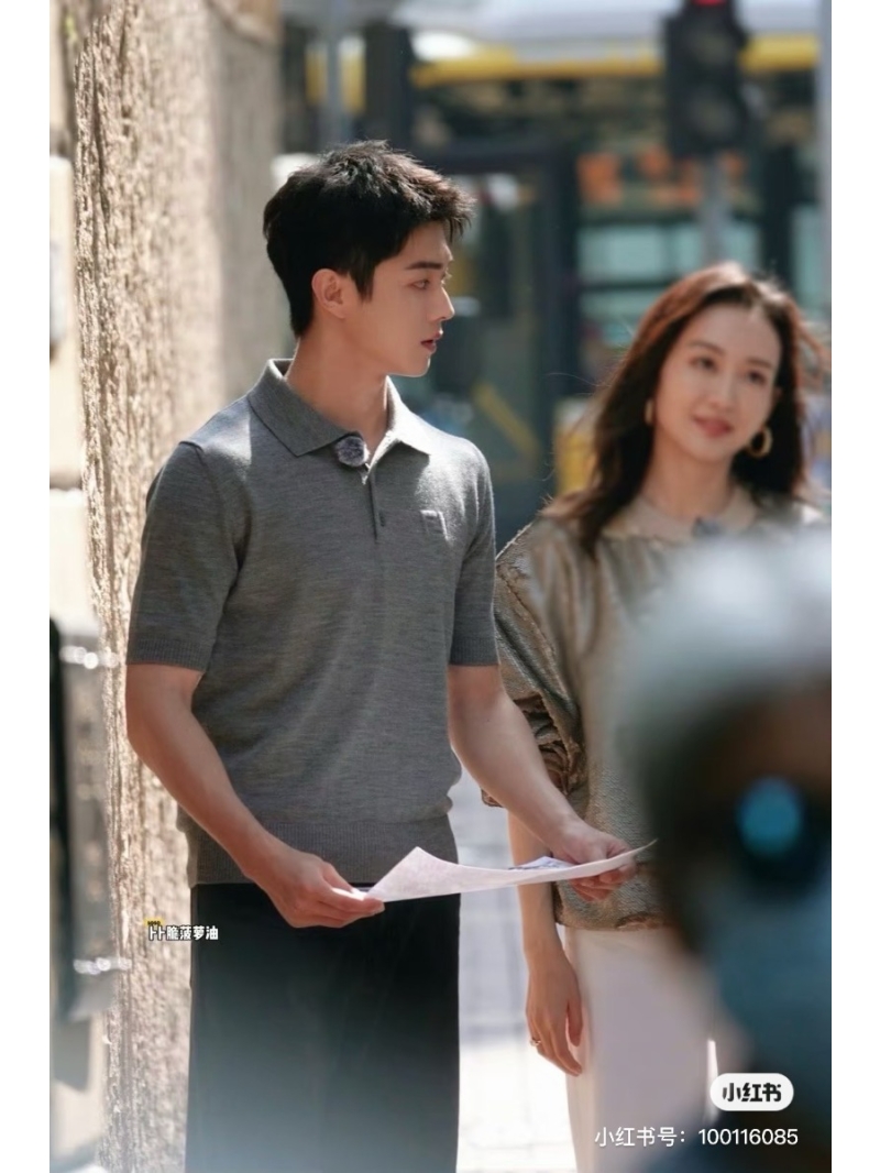 Fendi Signature FF Embossed Knit Polo. Grey