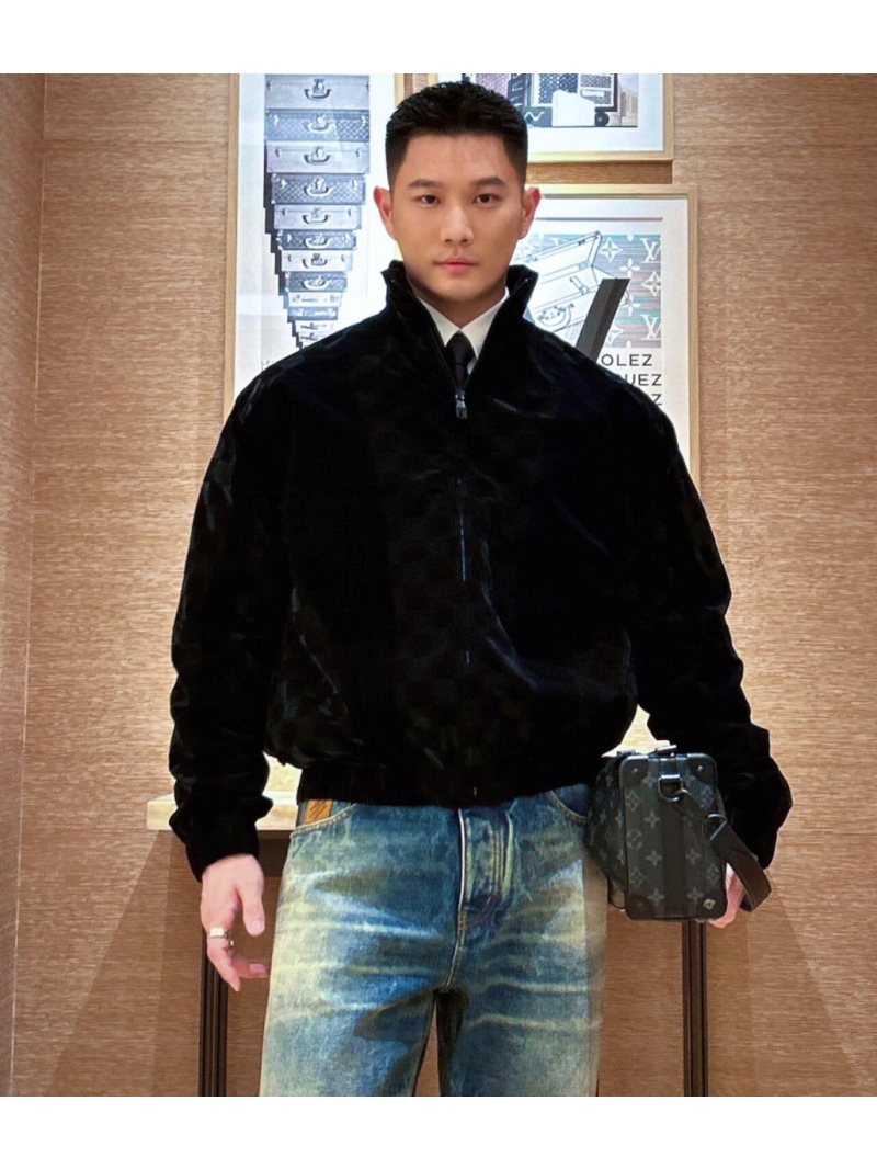 Louis Vuitton LV 2025 Spring/Summer Collection Elegant Damier Velvet Jacket Set