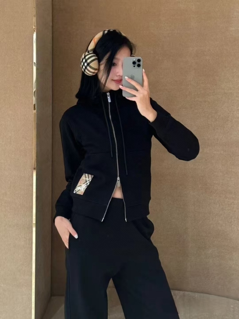 Burberry New Collection Elegant Checkered Sweat Set Hoodie & Sweatpants in Black