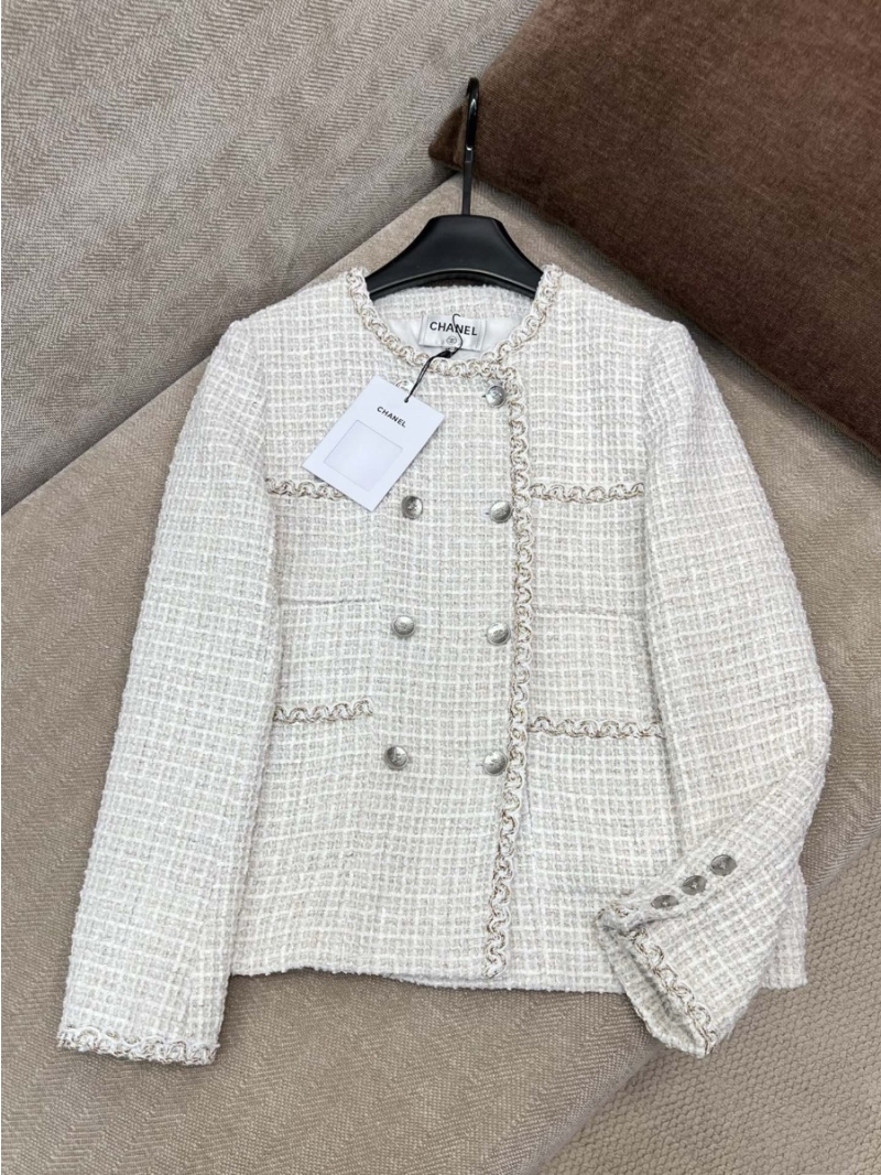 Chanel 24FW Fall/Winter Collection Textured Wool Tweed Double-Breasted Jacket – Gray/White Plaid