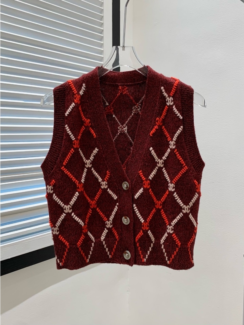 Chanel 24A Early Autumn CC Geometric Argyle Embroidered Knit Cashmere V-Neck Vest Red
