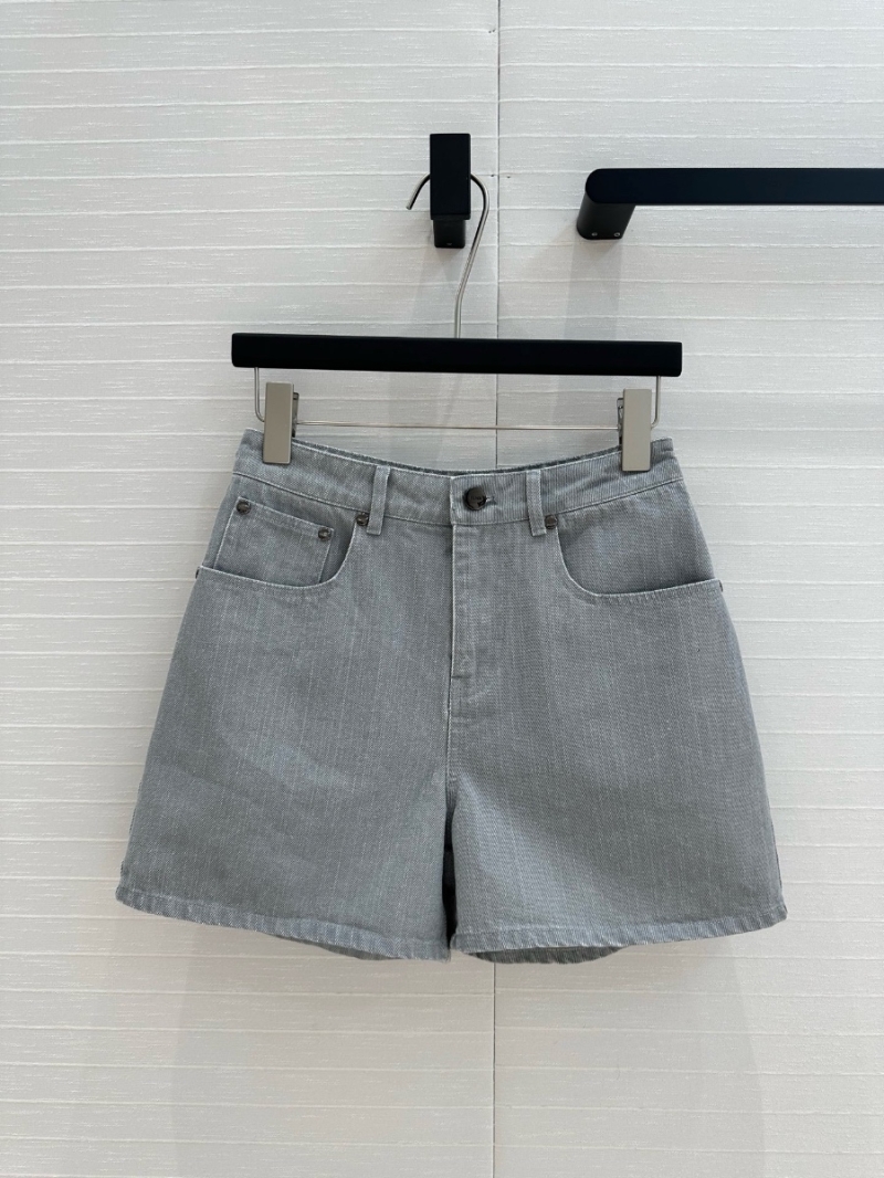 Fendi 2025 Spring/Summer Haze Blue Washed Denim Shorts with Embossed Logo