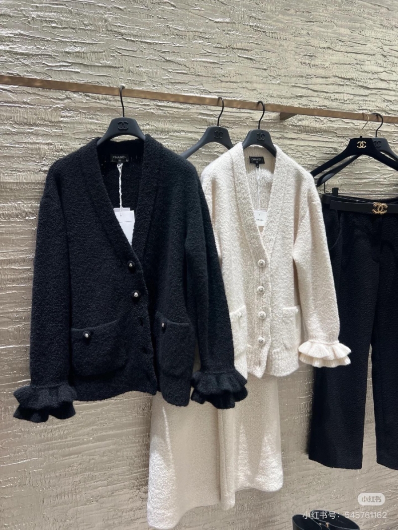 Chanel 24k Duveier Collection Knit Cashmere Wool Cardigan Black