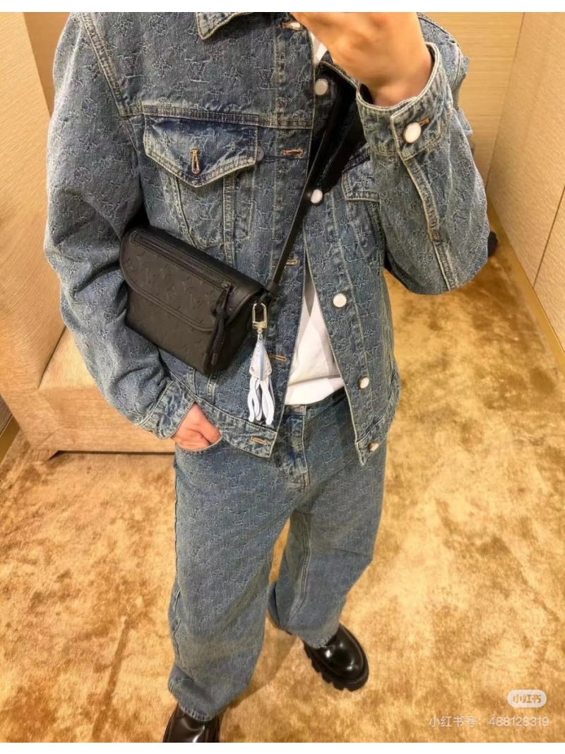 Louis Vuitton LV 2025SS Luxurious Monogram Denim Jacket - Blue