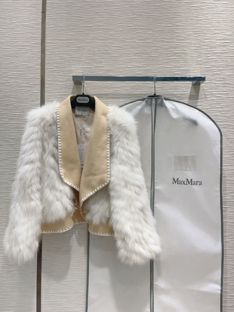 Limited Edition Max Mara Gold Island Fox Fur Coat White