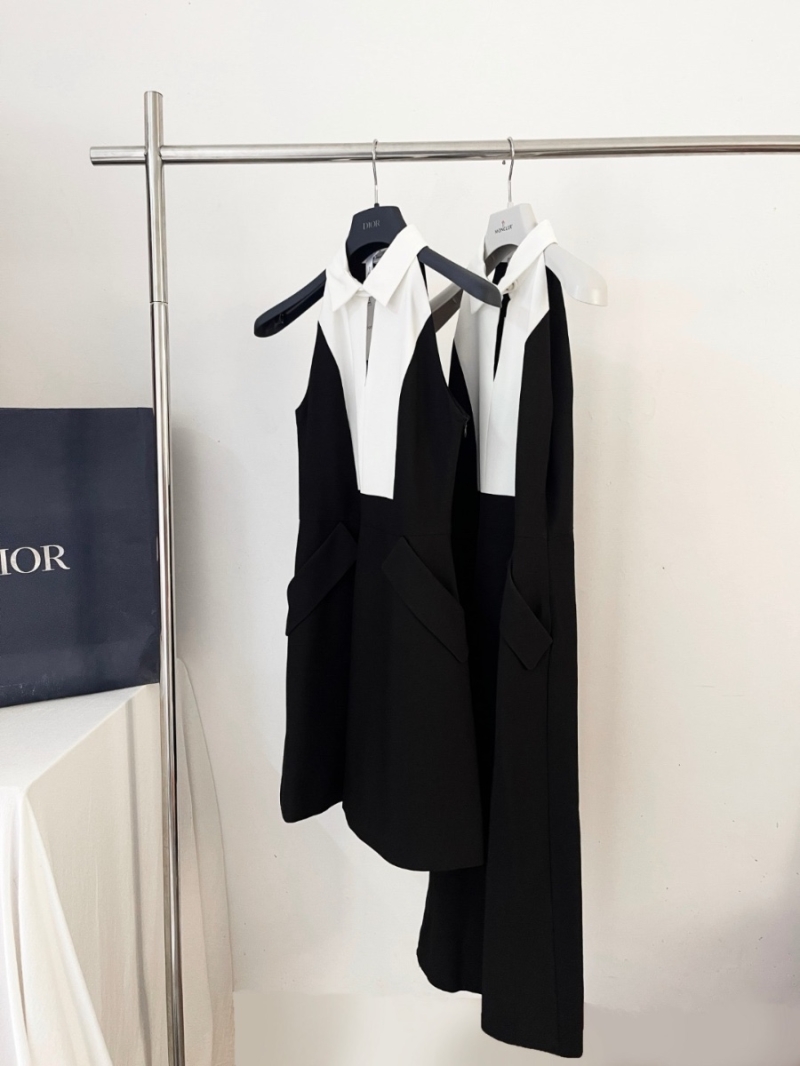 Dior Spring 2025 Regal Luxe  Short Dress – Sophisticated Elegance in Black and White