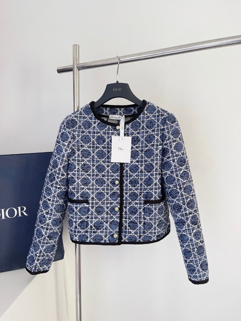 Dior Spring 2025 Plaid Tweed Jacket – Timeless Elegance with Pearl Button Details Blue