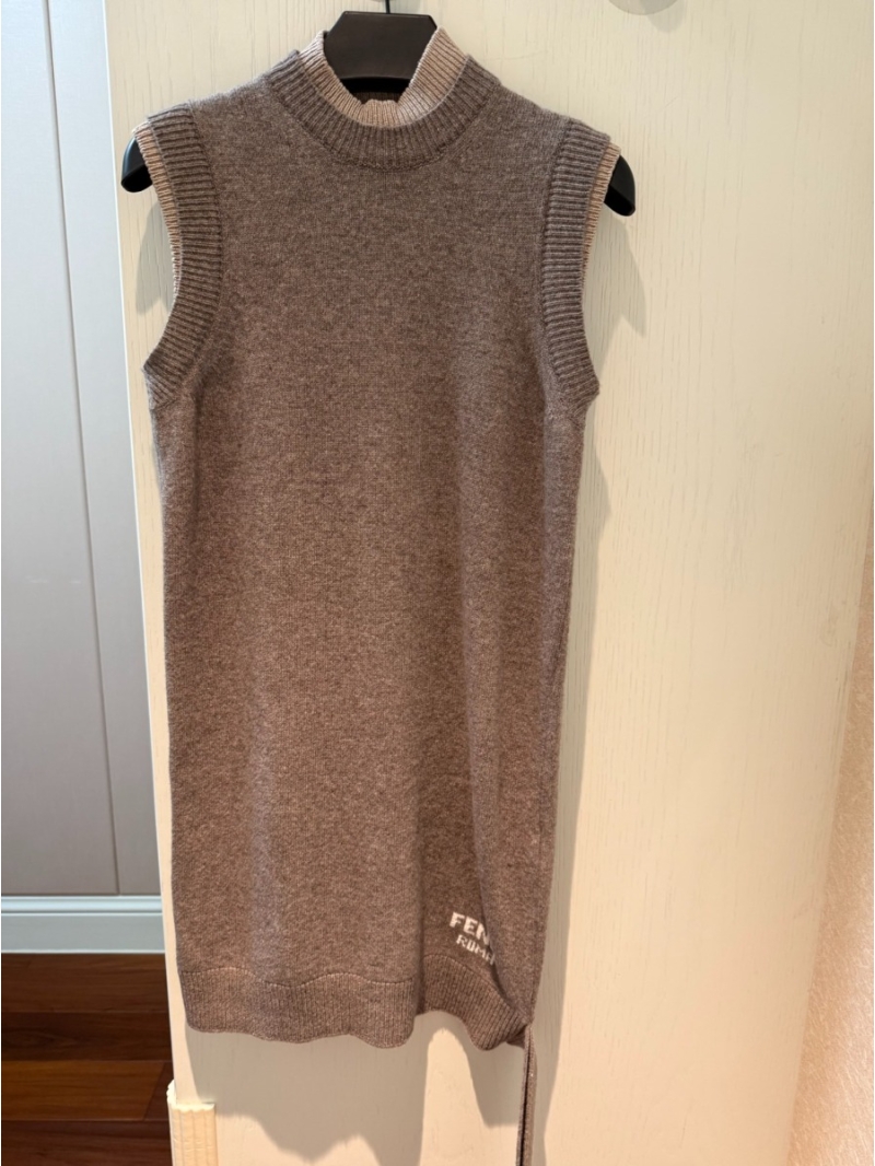 Fendi Luxe Wool Sleeveless Knit Dress