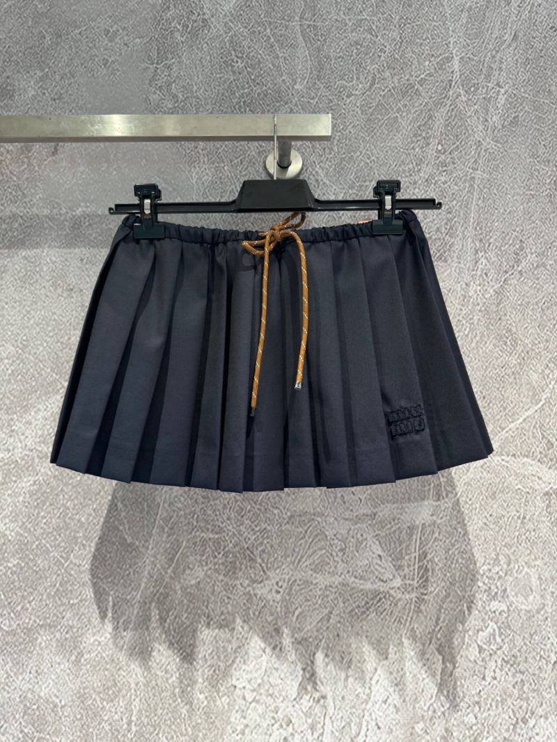 Miu Miu Woolen Pleated A-Line Skirt