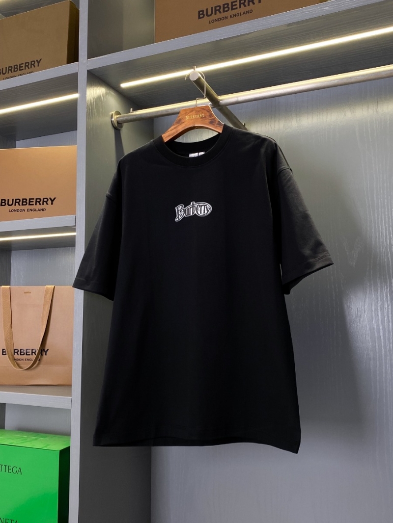 Burberry Logo Print Cotton T-Shirt. Black