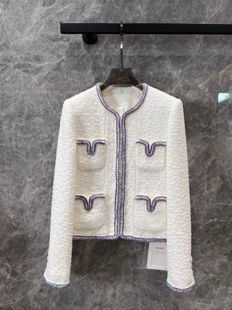 Chanel 2024 Fall/Winter Collection Classic Four-Pocket Tweed Jacket